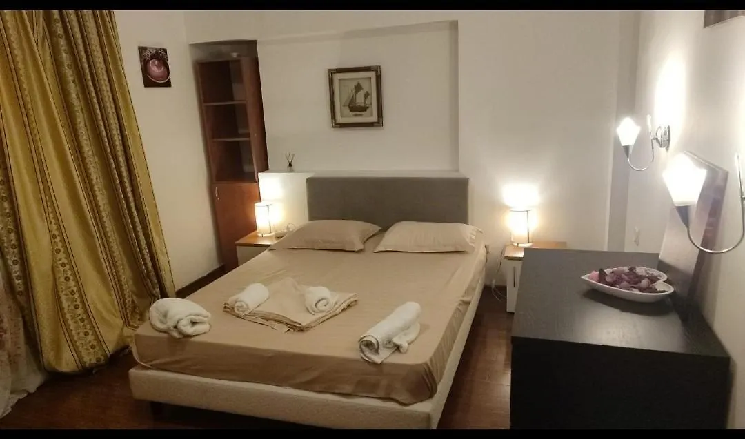 Old Center Apartament Bucharest Apartment