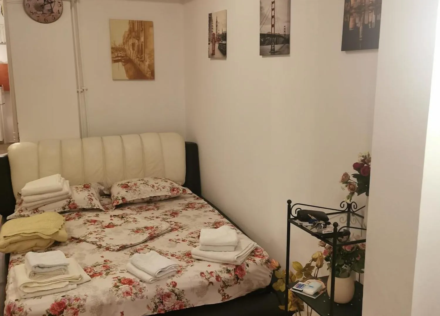Old Center Apartament Bukarest
